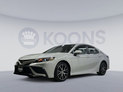 Used 2023 Toyota Camry SE
