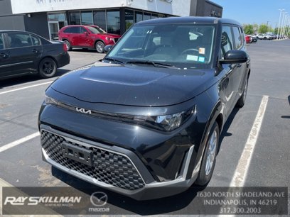 Used 2025 Kia Soul LX w/ LX Technology Package