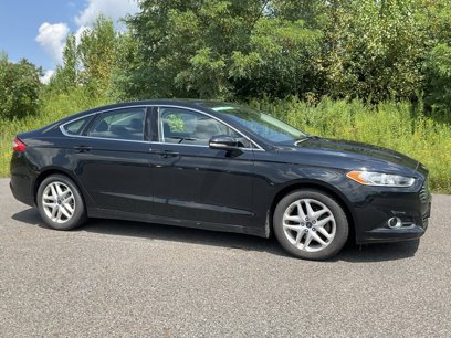 Used 2016 Ford Fusion SE w/ Equipment Group 202A