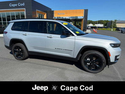 Used 2025 Jeep Grand Cherokee L Altitude