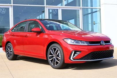 New 2025 Volkswagen Jetta SE