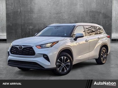 Used 2020 Toyota Highlander XLE