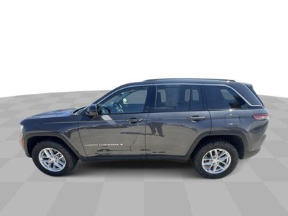 Used 2023 Jeep Grand Cherokee Laredo