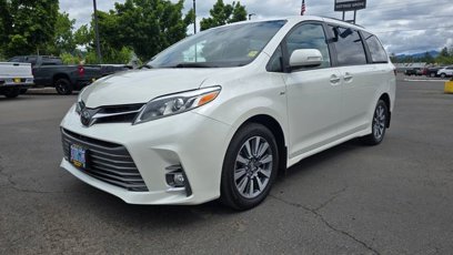 Used 2020 Toyota Sienna AWD