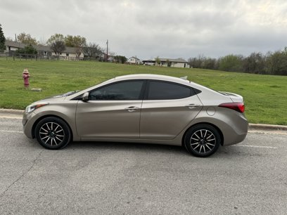 Used 2015 Hyundai Elantra SE