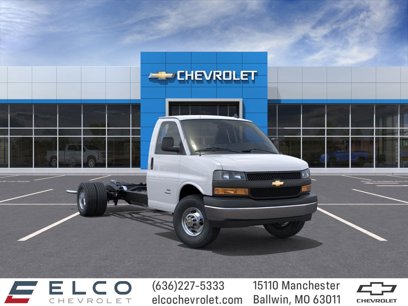 New 2025 Chevrolet Express 3500 w/ Power Convenience Package