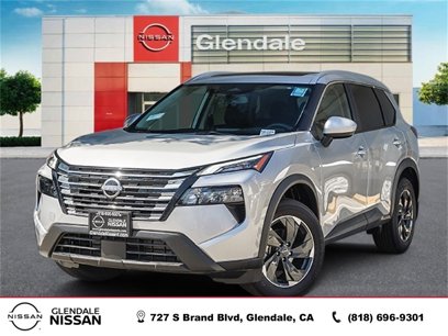 New 2024 Nissan Rogue SV w/ SV Premium Package