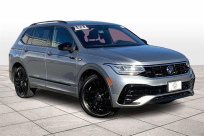 Used 2022 Volkswagen Tiguan SE R-Line