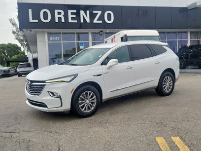Used 2022 Buick Enclave Essence
