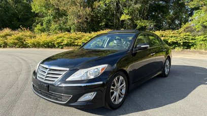 Used 2014 Hyundai Genesis 3.8 w/ Premium Package 02