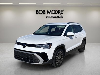 New 2025 Volkswagen Taos SE