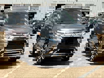 Used 2020 Mitsubishi Outlander SEL