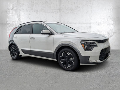 New 2024 Kia Niro Wave w/ Wave Preserve Package