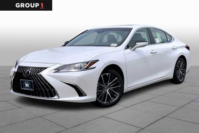 New 2025 Lexus ES 350 w/ Premium Package