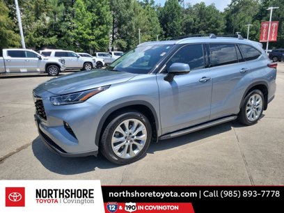 Used 2023 Toyota Highlander Limited