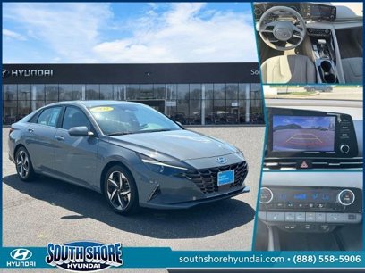 Used 2022 Hyundai Elantra SEL w/ Convenience + Premium Package