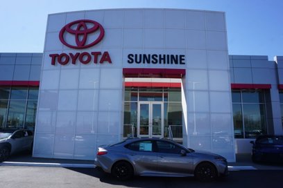 New 2025 Toyota Camry SE