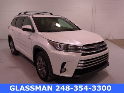 Used 2018 Toyota Highlander Limited Platinum