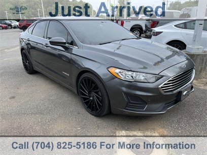 Used 2019 Ford Fusion SE