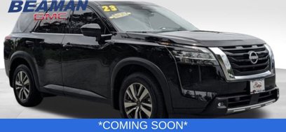 Used 2023 Nissan Pathfinder SL