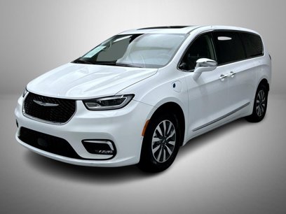 Used 2022 Chrysler Pacifica Limited