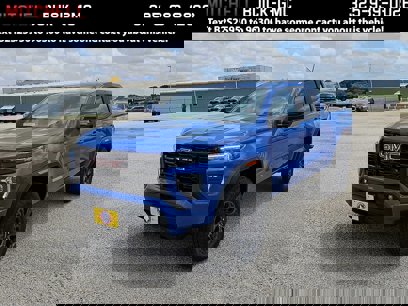 New 2025 GMC Canyon Elevation w/ Convenience Package