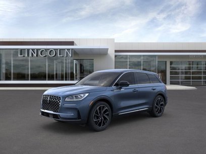 New 2025 Lincoln Corsair Reserve w/ Rear Removable Package Tray