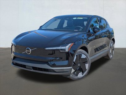 New 2025 Volvo EX30 Plus w/ Protection Package Premier