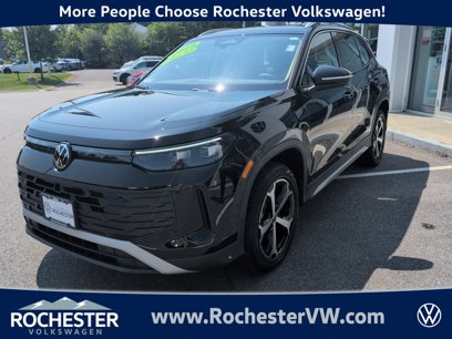 Used 2025 Volkswagen Tiguan SE