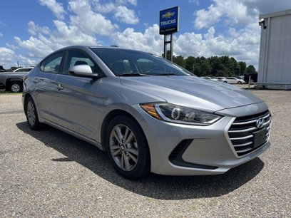 Used 2017 Hyundai Elantra SE