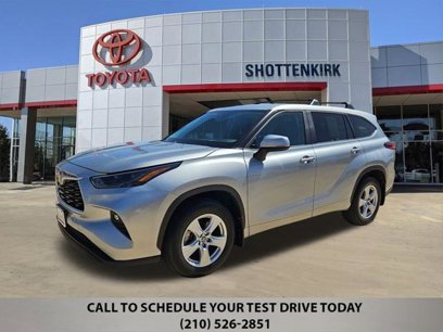 Certified 2023 Toyota Highlander XLE