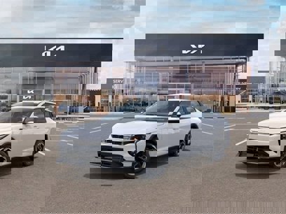 New 2025 Kia K4 EX