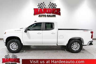 Used 2020 Chevrolet Silverado 1500 LT w/ Convenience Package