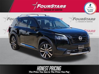 Used 2024 Nissan Pathfinder Platinum w/ Lighting Package (N92)