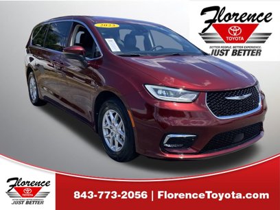 Used 2023 Chrysler Pacifica Touring-L