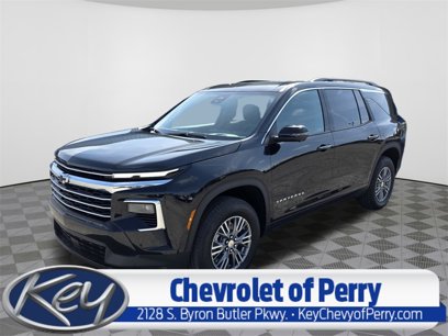 New 2025 Chevrolet Traverse LT w/ Driver Confidence Package