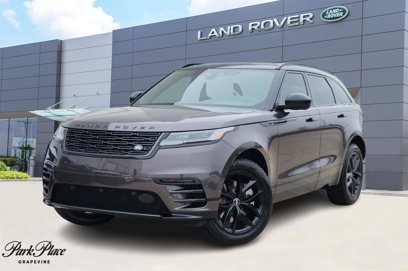 New 2026 Land Rover Range Rover Velar Dynamic SE