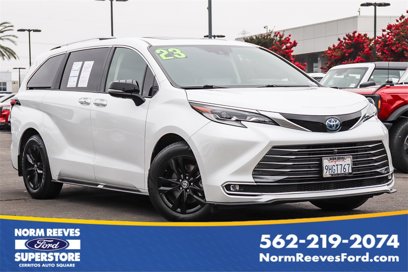 Used 2023 Toyota Sienna Platinum