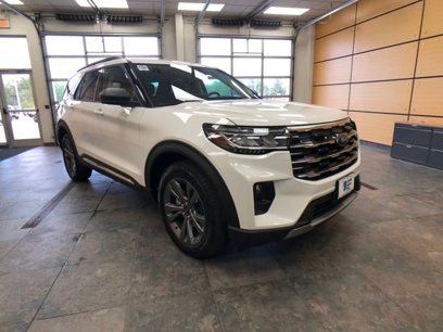 New 2025 Ford Explorer Active w/ Active Comfort Package