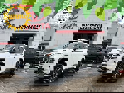 Used 2023 Nissan Rogue S