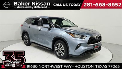 Used 2020 Toyota Highlander XLE