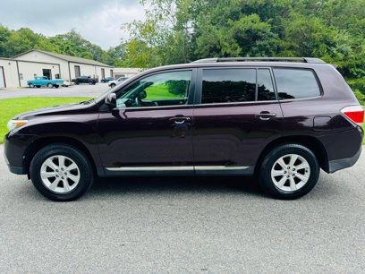 Used 2011 Toyota Highlander SE
