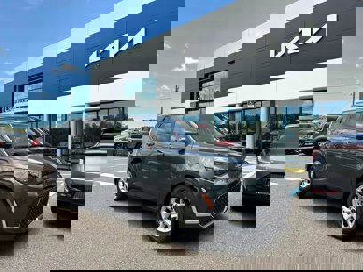 New 2025 Kia Soul S