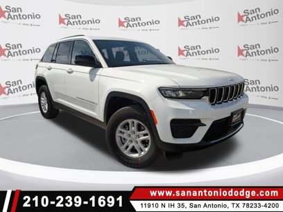 New 2025 Jeep Grand Cherokee Laredo w/ Luxury Tech Group I