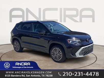 New 2025 Volkswagen Taos SE