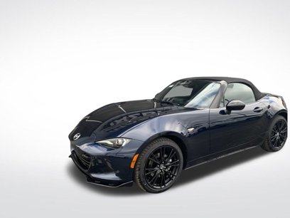 New 2025 MAZDA MX-5 Miata Club w/ Weather Package