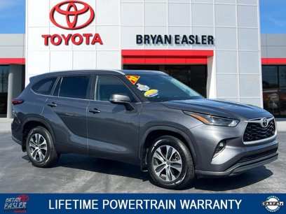 Used 2023 Toyota Highlander XLE