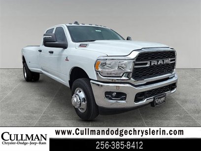New 2024 RAM 3500 Tradesman w/ Chrome Appearance Group
