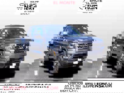 New 2025 Nissan Frontier SV w/ SV Convenience Package