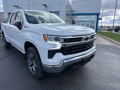 New 2025 Chevrolet Silverado 1500 LT